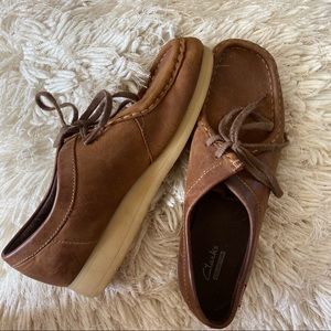 Brown Leather Clarks Wallabees